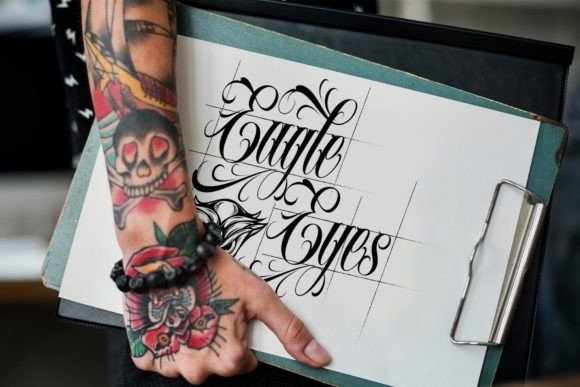 Black Ink Font - Image 3