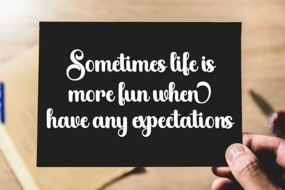 Black Sample Font - Image 7