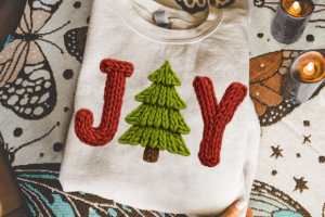 Alternative view of Crochet Joy Christmas Tree PNG