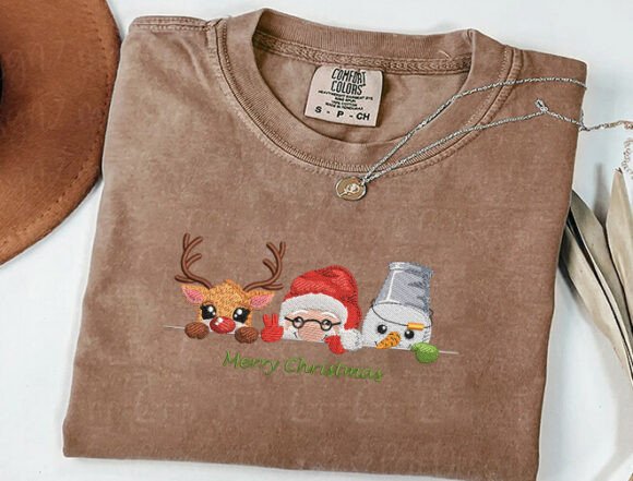 Cute Santa Peek Embroidery Design - Image 3