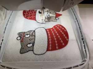 Alternative view of FSL Christmas Cats