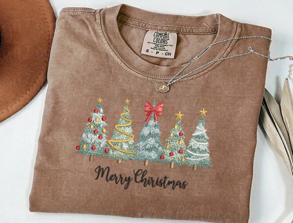 Festive Pines - Image 3