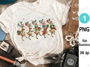 Alternative view of Funny Vintage Christmas Reindeer Png