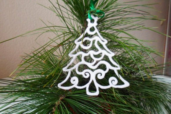 Openwork Christmas Tree - Image 2