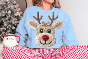 Alternative view of Patchwork Yarn Crochet Reindeer Bow Png