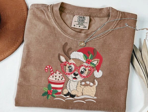 Santa Reindeer Embroidery Design - Image 3