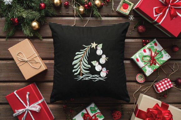 Snowman Christmas Tree - Image 4