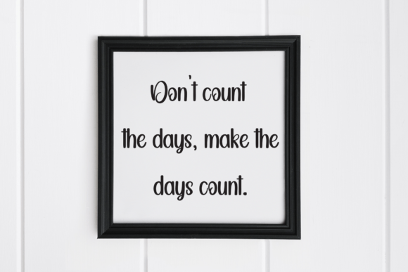 Winter Christmas Font - Image 3