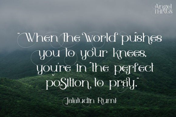 Angle Things Font - Image 4