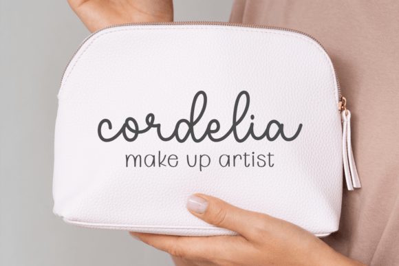 Charming Valentines Font - Image 4