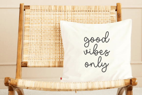 Charming Valentines Font - Image 6