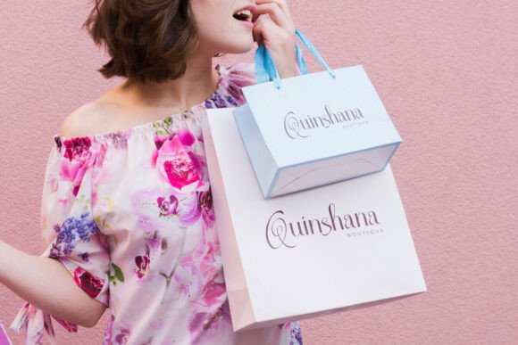 Elegant Woman Font - Image 7