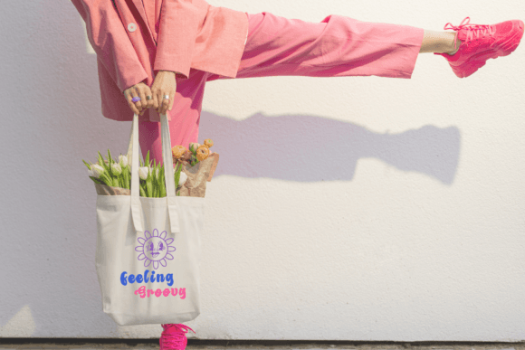 Groovy Retro Flowers Font - Image 4