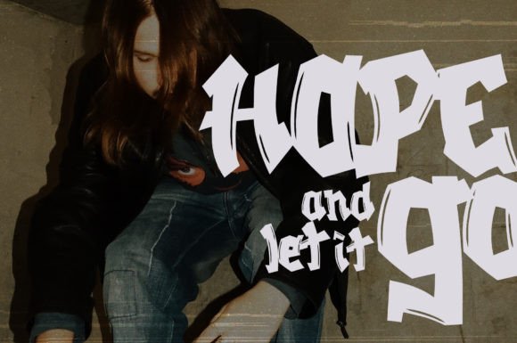 Heaven Spot Font - Image 5