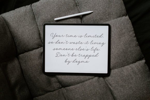 Heavenlight Font - Image 9