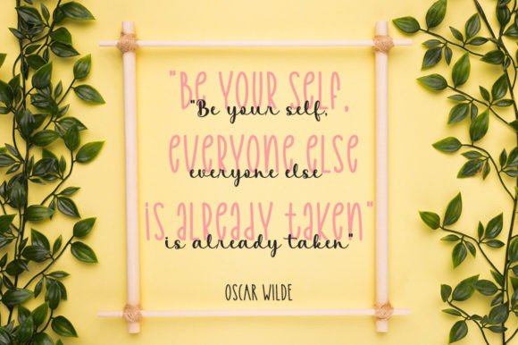 Hello Smiley Font - Image 2