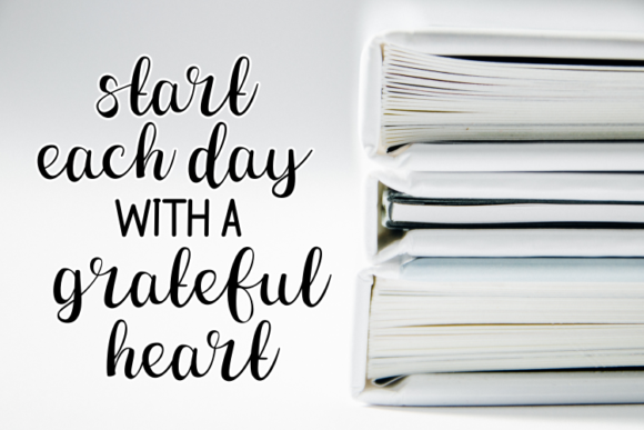 Make Wonderful Moments Font - Image 2