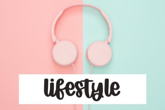 Merry Christmas Font - Image 7