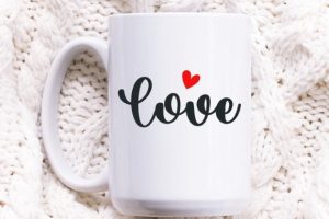 Alternative view of Modern Romance Font