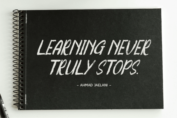 Rustic Grunge Font - Image 4