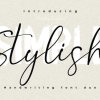 Simple Stylish Font