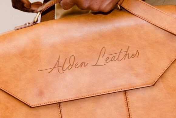 Smooth and Stable Font - Image 8