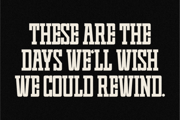 Varsity College Font - Image 4